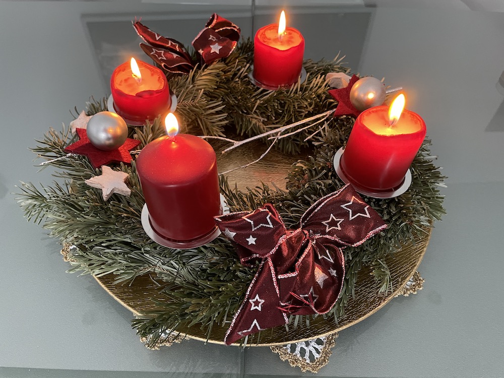 4. Advent